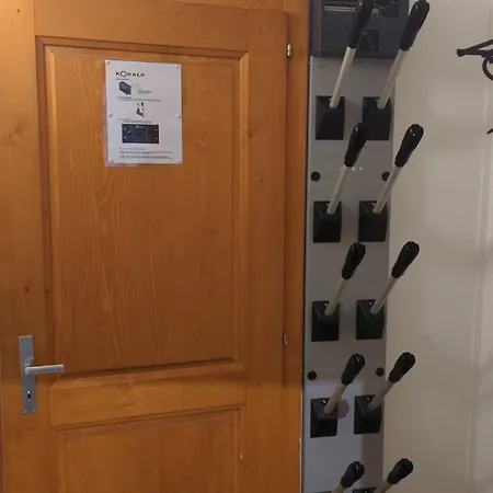 Ecluses 18 - Close To Lift & Centre - *